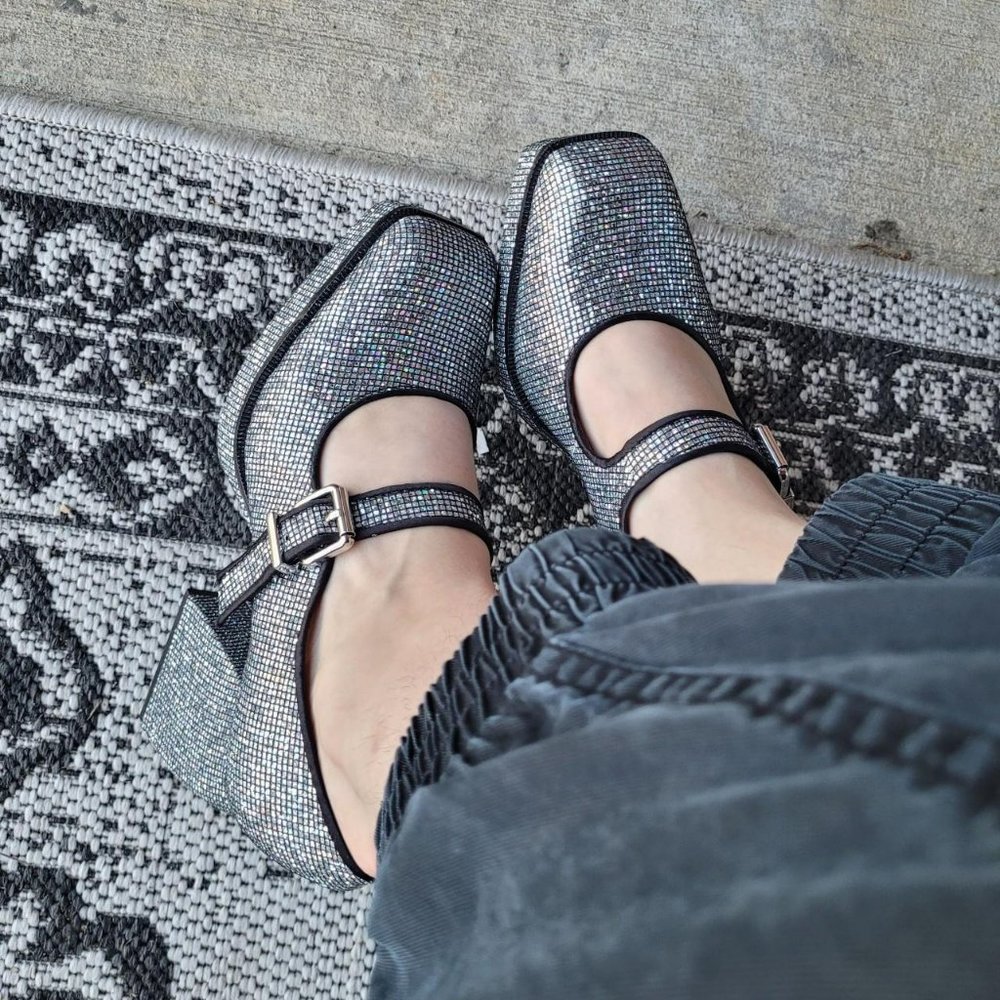 NWOB GB Rhinestone Mary Janes